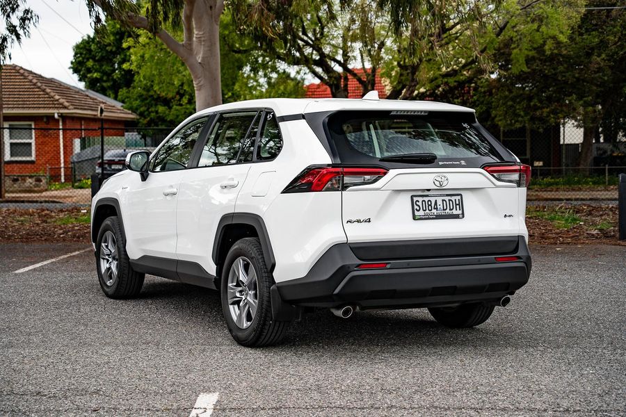 2024 Toyota RAV4 GX Auto 2WD Photo 33