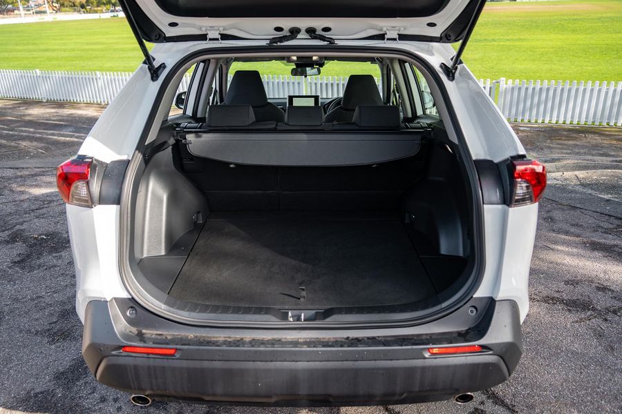 2024 Toyota RAV4 GX Auto 2WD Photo 19