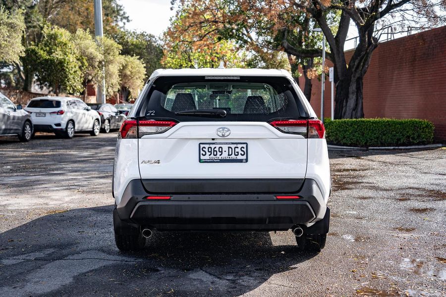 2024 Toyota RAV4 GX Auto 2WD Photo 33