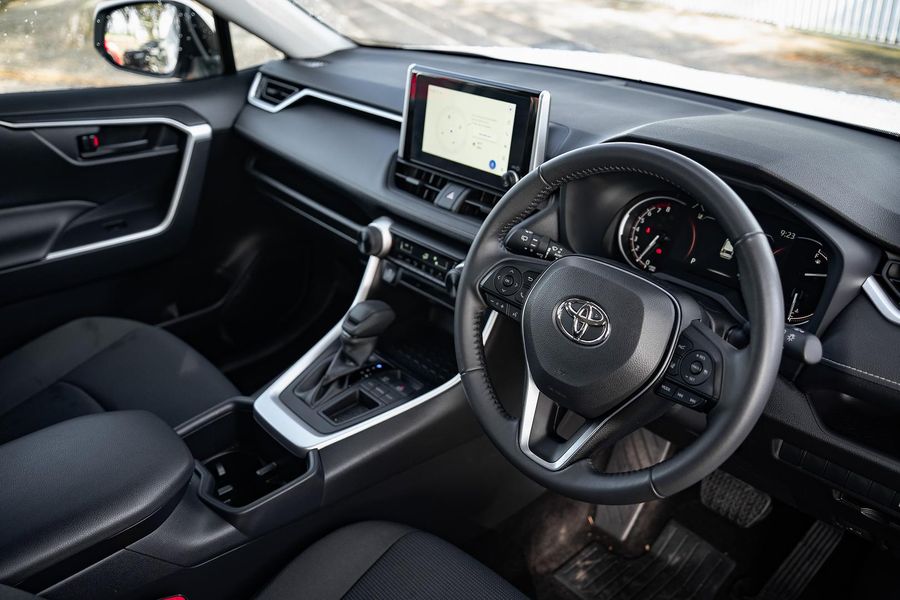 2024 Toyota RAV4 GX Auto 2WD Photo 16