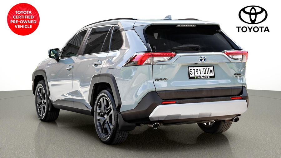 2024 Toyota RAV4 Edge Auto eFour Photo 5