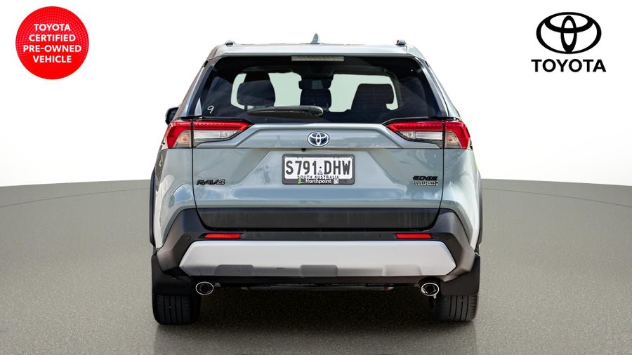 2024 Toyota RAV4 Edge Auto eFour Photo 6