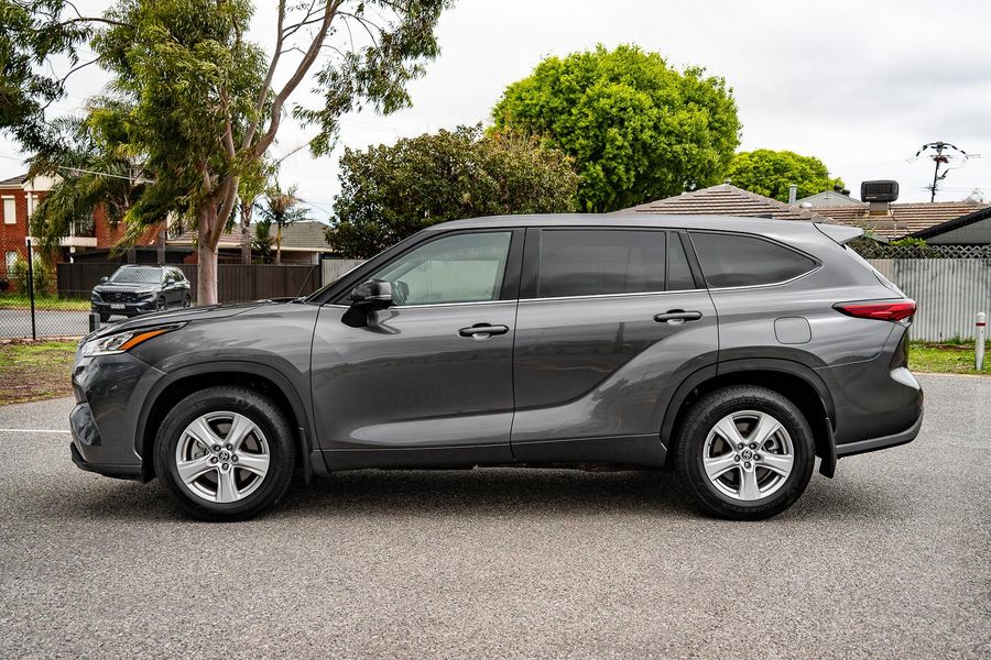 2022 Toyota Kluger GX Auto 2WD Photo 33
