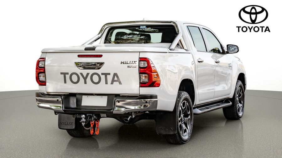2022 Toyota Hilux SR5 Auto 4x4 Double Cab Photo 7