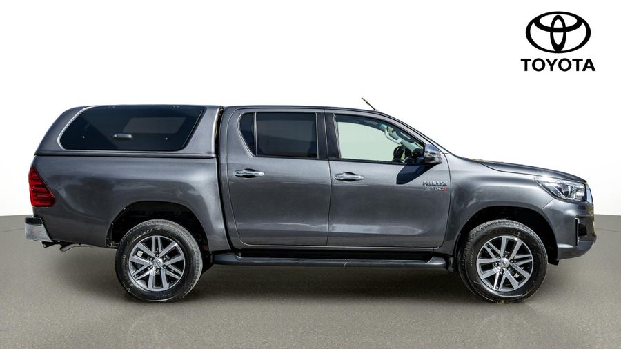 2020 Toyota Hilux SR5 Auto 4x4 Double Cab Photo 8